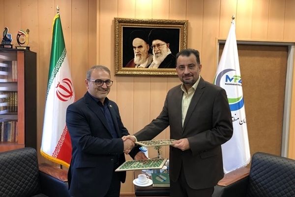 امضای تفاهم‌نامه همکاری بانک کشاورزی و سازمان منطقه آزاد مازندران