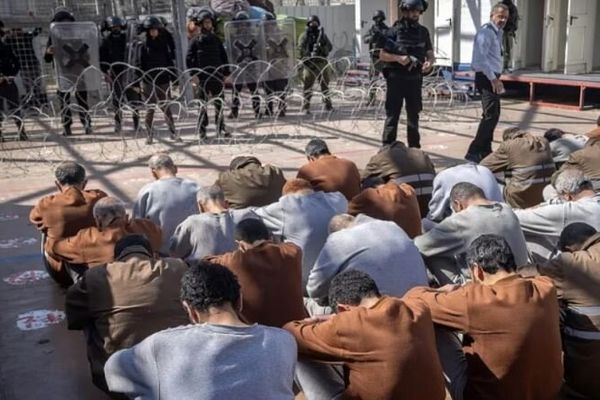 اسرای فلسطینی در زندان‌های صهیونیستی با تشنگی شکنجه کرد