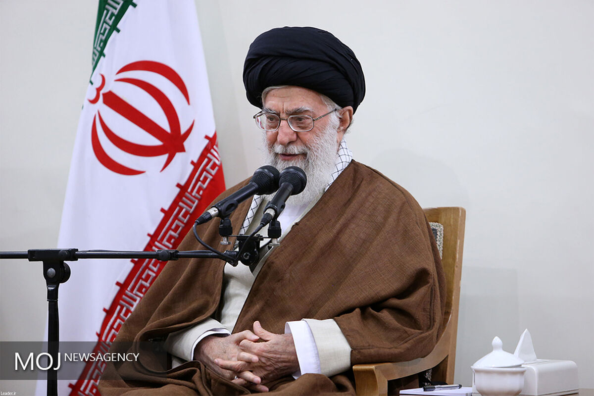 جلسه مقام معظم رهبری با سران قوا و مسئولین کشوری
