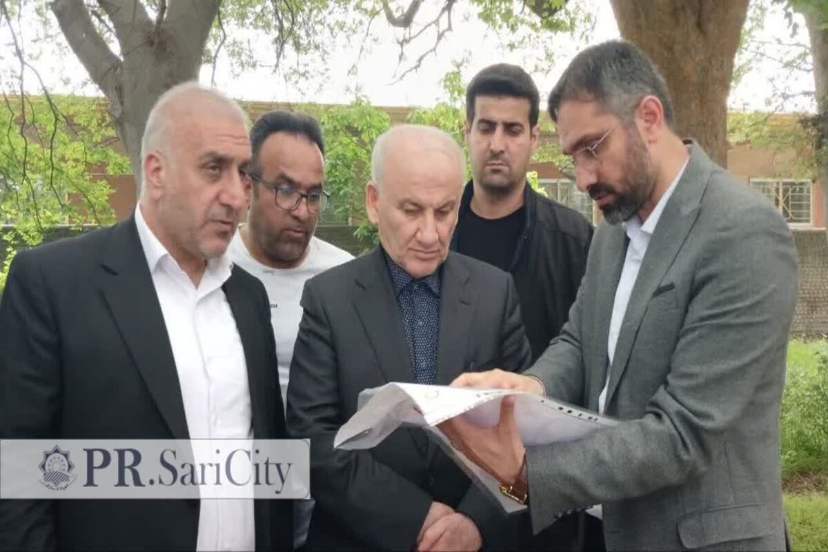 بازدید از پارک فرح آباد