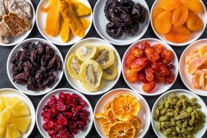 خشک کردن میوه برای پذیرایی عید / آموزش مرحله ای خشک کردن میوه ها