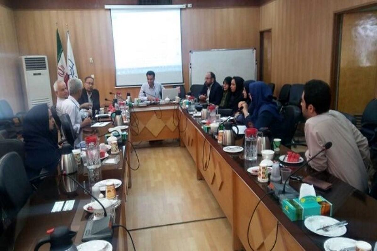 نشست مدیران