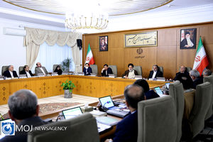 امروز بیش از هر زمان همکاری و همدلی قوا برای حل مسائل کشور ضروری است