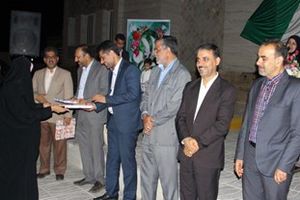 برگزاری مراسم بزرگداشت روز شهدا توسط مدرسه شاهد برخورداری