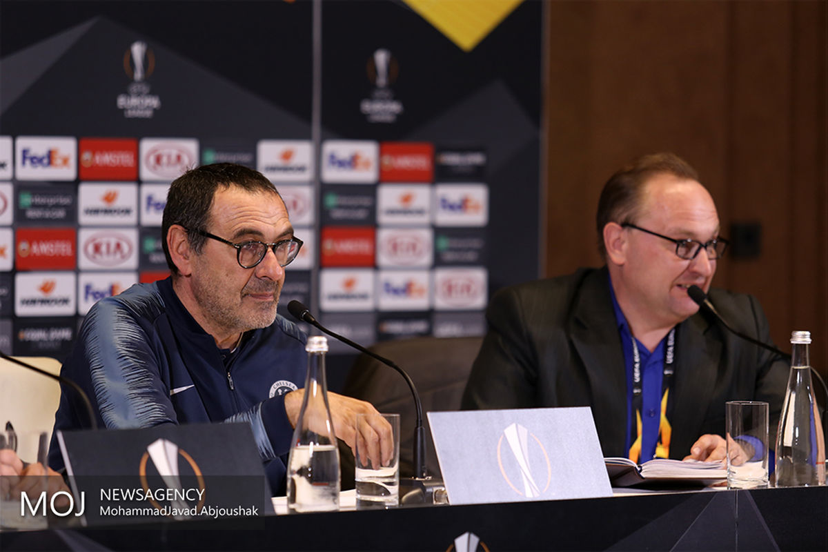 دیدار تیم های فوتبال دیناموکیف اوکراین و چلسی انگلیس