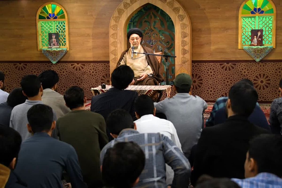 امام جمعه اصفهان