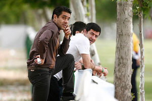 پیروانی سرمربی نفت تهران شد