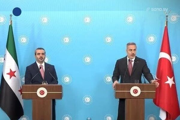 به حمایت از مذاکرات میان ایران و آمریکا ادامه خواهیم داد