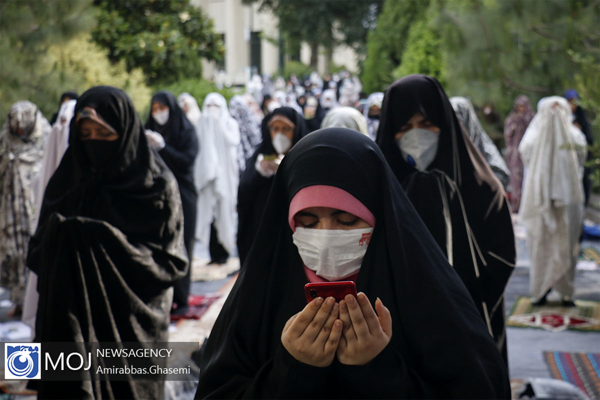 نماز عید سعید فطر در دانشگاه تهران
