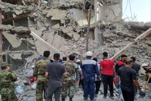 کشف ۲ جسد دیگر در آوار برداری ساختمان متروپل آبادان/تعداد جانباختگان این حادثه به ۳۱ نفر رسید