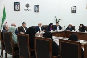 از مشارکت زنان در دولت بسیار راضی هستیم؛ عملکردشان فوق‌العاده بوده است