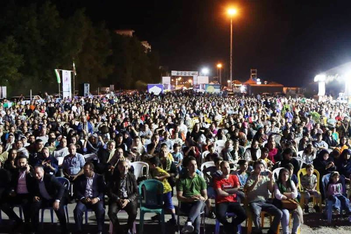 جشنواره فرهنگی هنری در ساحل رادیو دریا