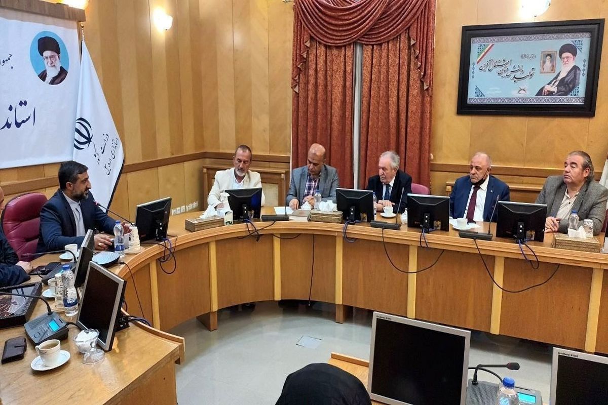 دیدار استاندار اردبیل با علویان ترکیه