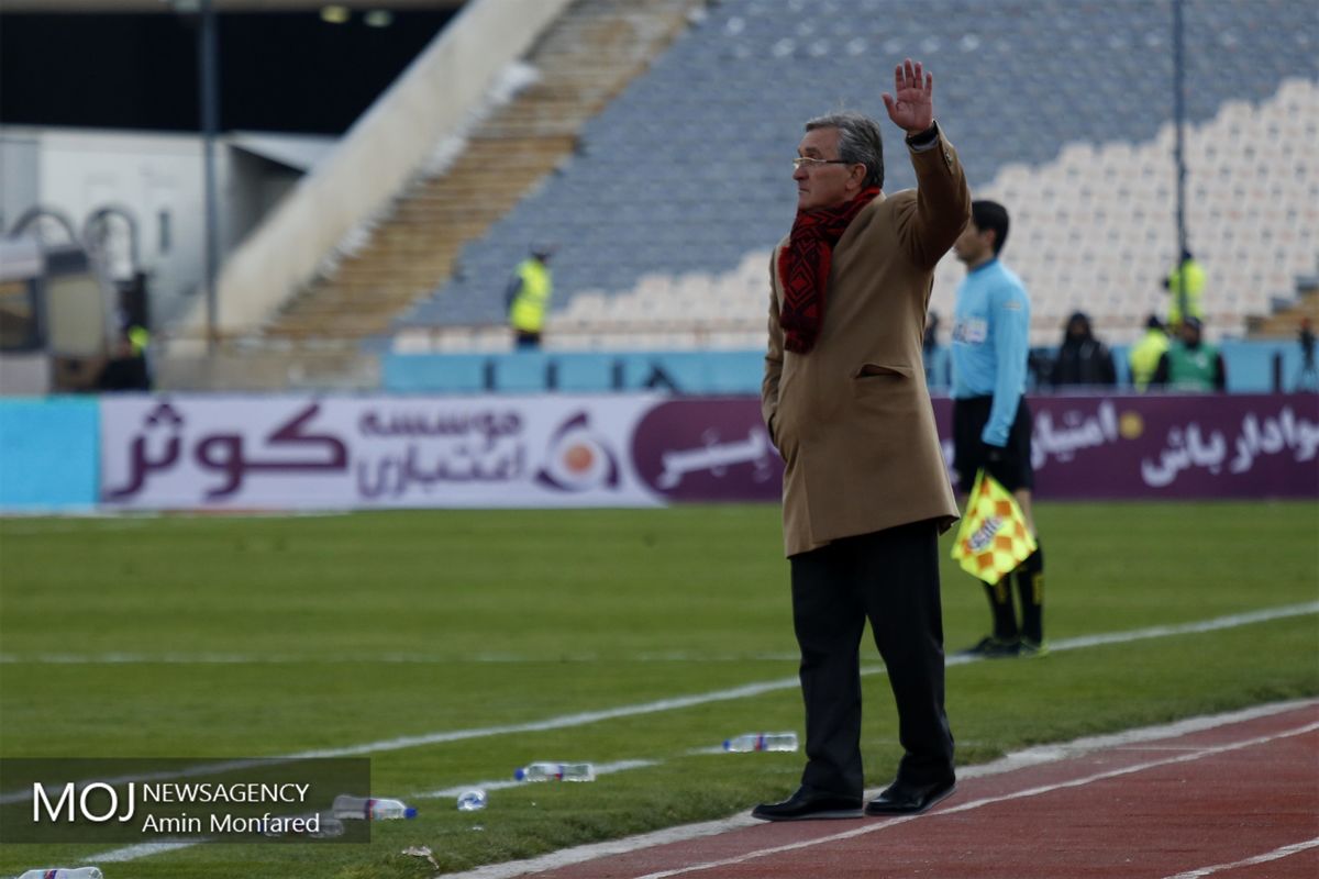 دیدار تیم های فوتبال پرسپولیس و سپاهان اصفهان