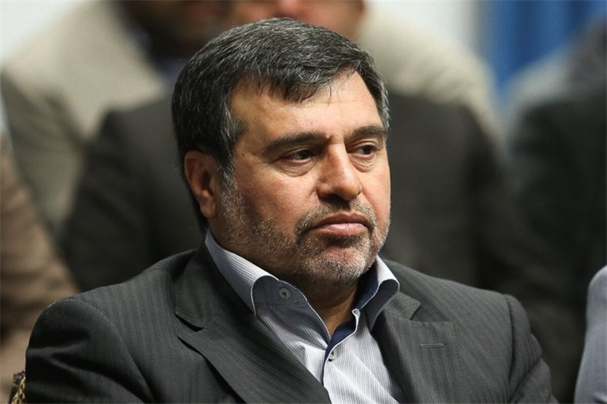 فریدون همتی