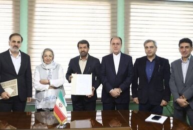 نشست مرضیه برومند و مدیران برای یک تفاهم‌نامه