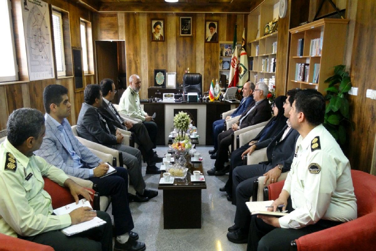 دیدار فرمانده انتظامی گیلان با رئیس دانشگاه گیلان