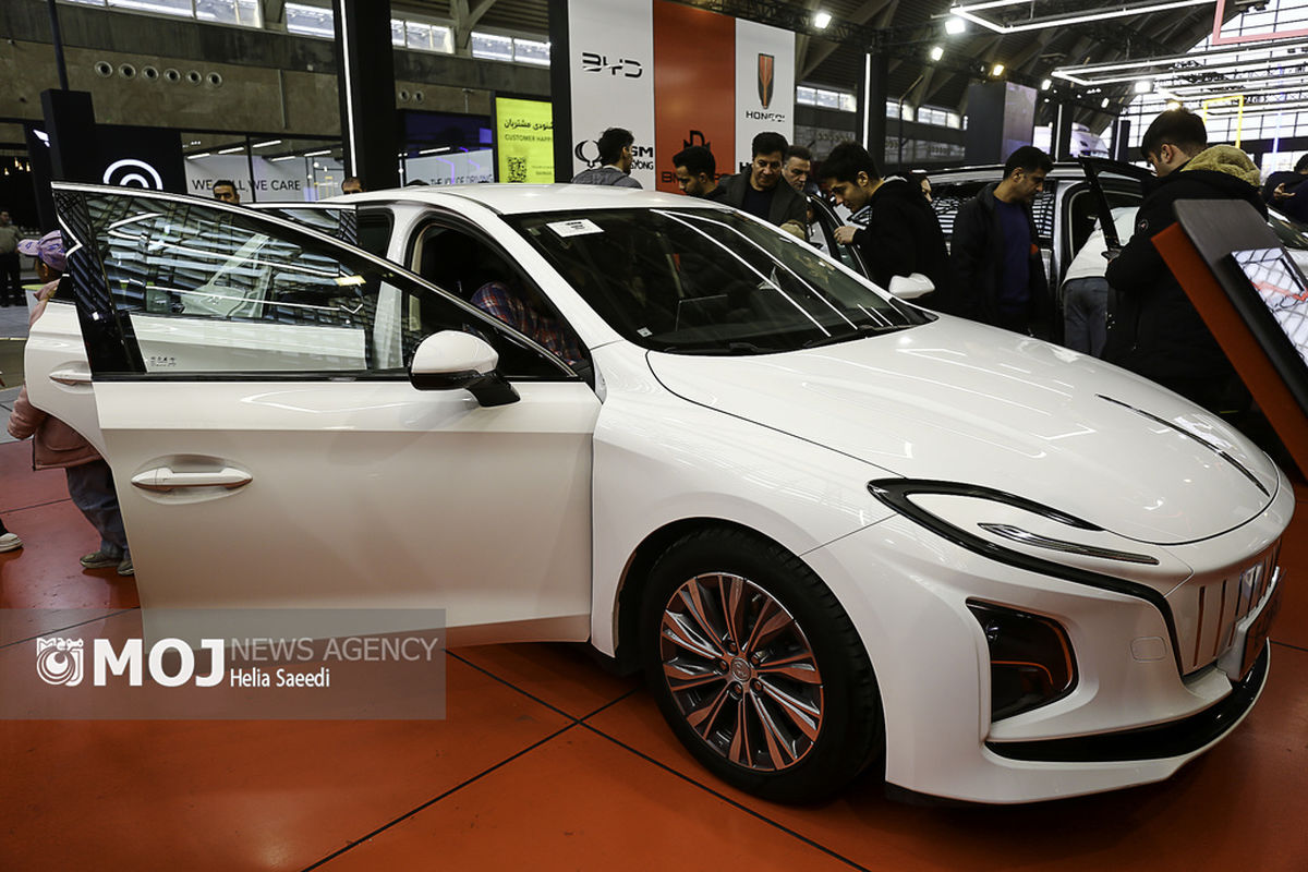 ششمین نمایشگاه بین‌المللی خودرو تهران