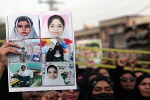 آزادی خواهان جهان با محکومیت حادثه میناب مانع تکرار مجدد این اتفاق شوند