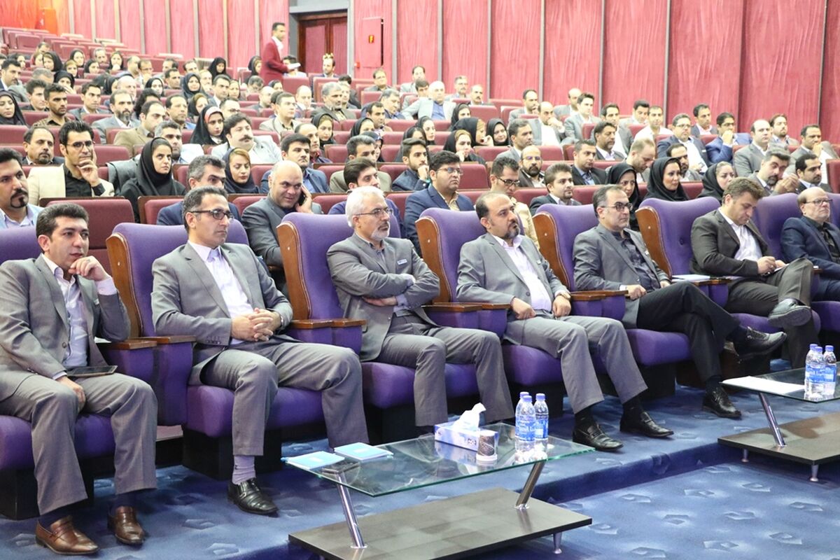 دی