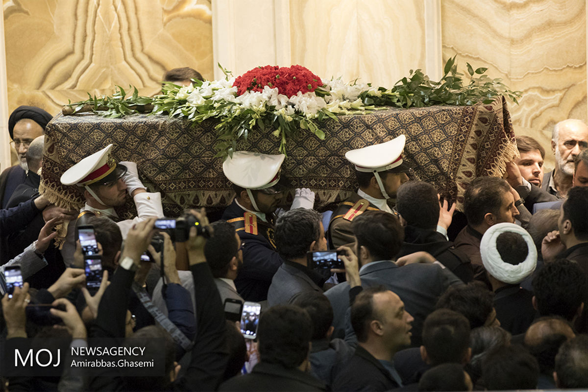 وداع با پیکر آیت‌الله هاشمی شاهرودی