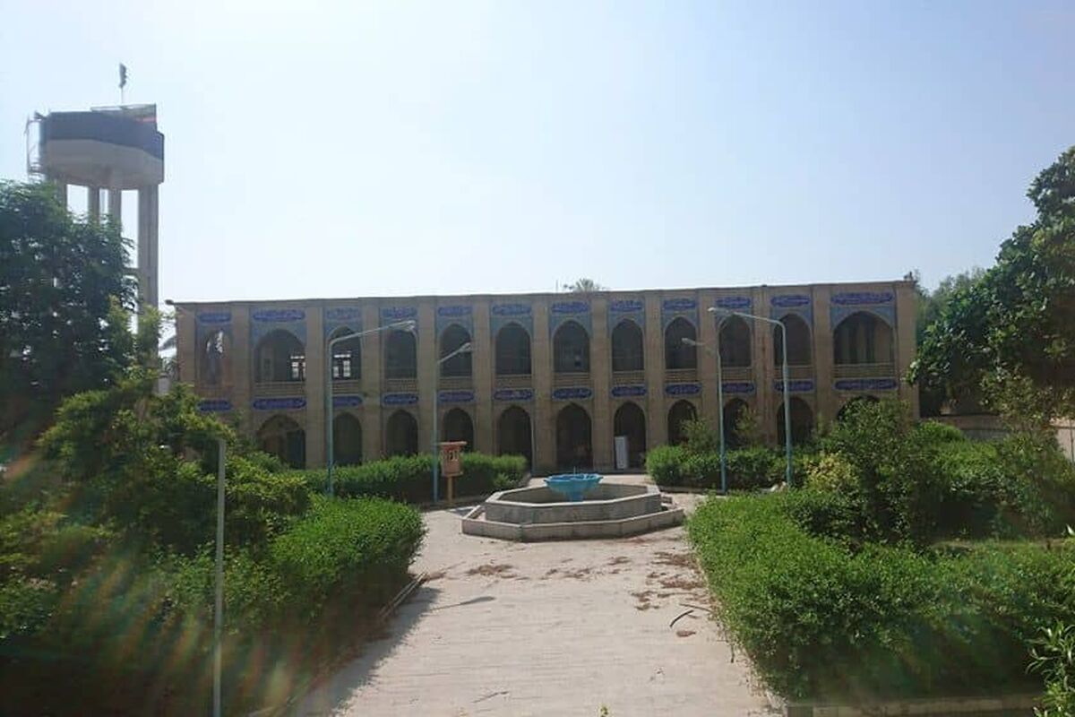 عمارت کلاه فرنگی بندرعباس