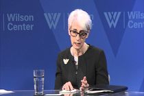 مذاکره با ایران نباید فقط درباره برنامه هسته‌ای باشد