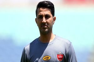 تراکتور از مربی سابق پرسپولیس رونمایی رسمی کرد