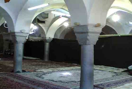 پایان عملیات مرمت مسجد تاریخی خمینی شهر