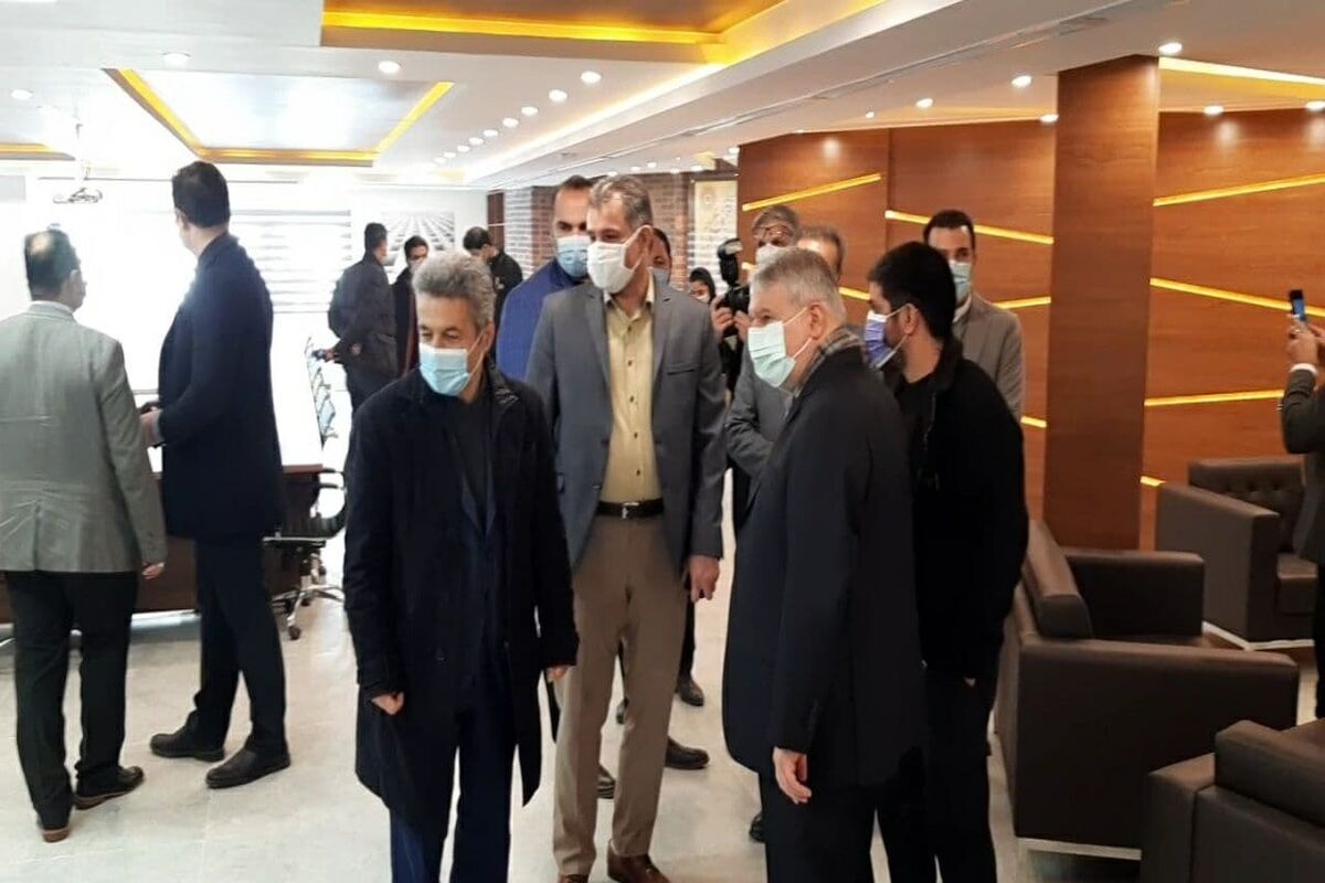 بازدید صالحی امیری از محل فدراسیون کشتی