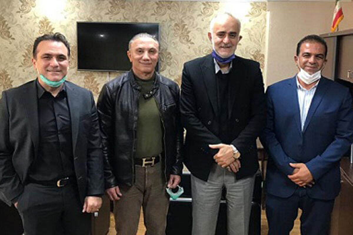 سرمربی تیم فوتبال جوانان ایران
