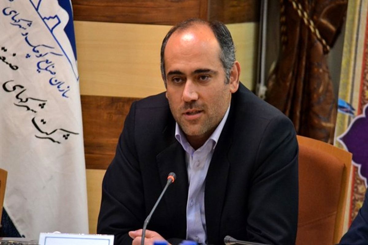 نیرومند اسکویی