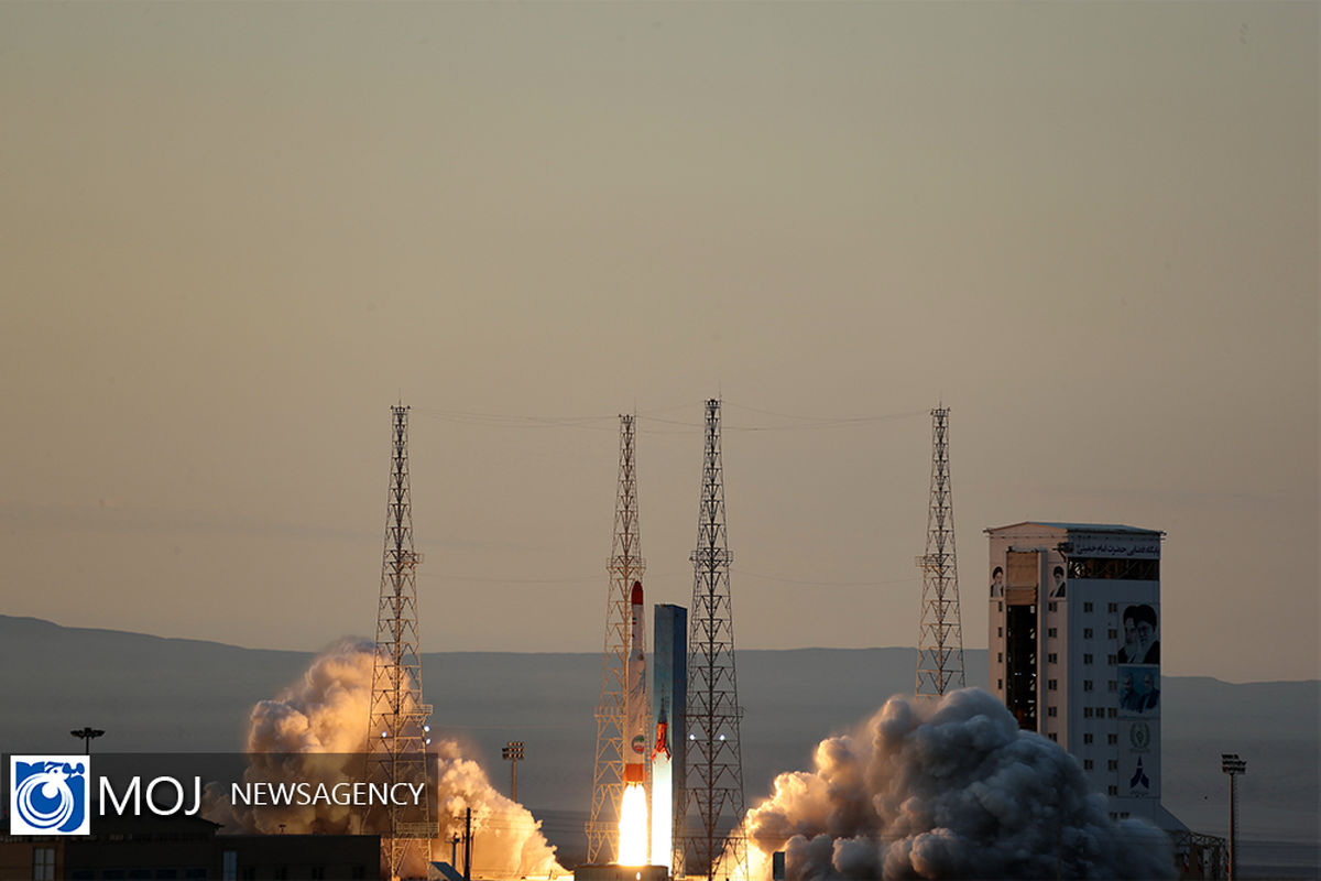 پرتاب موفق تحقیقاتی ماهواره‌ بر سیمرغ