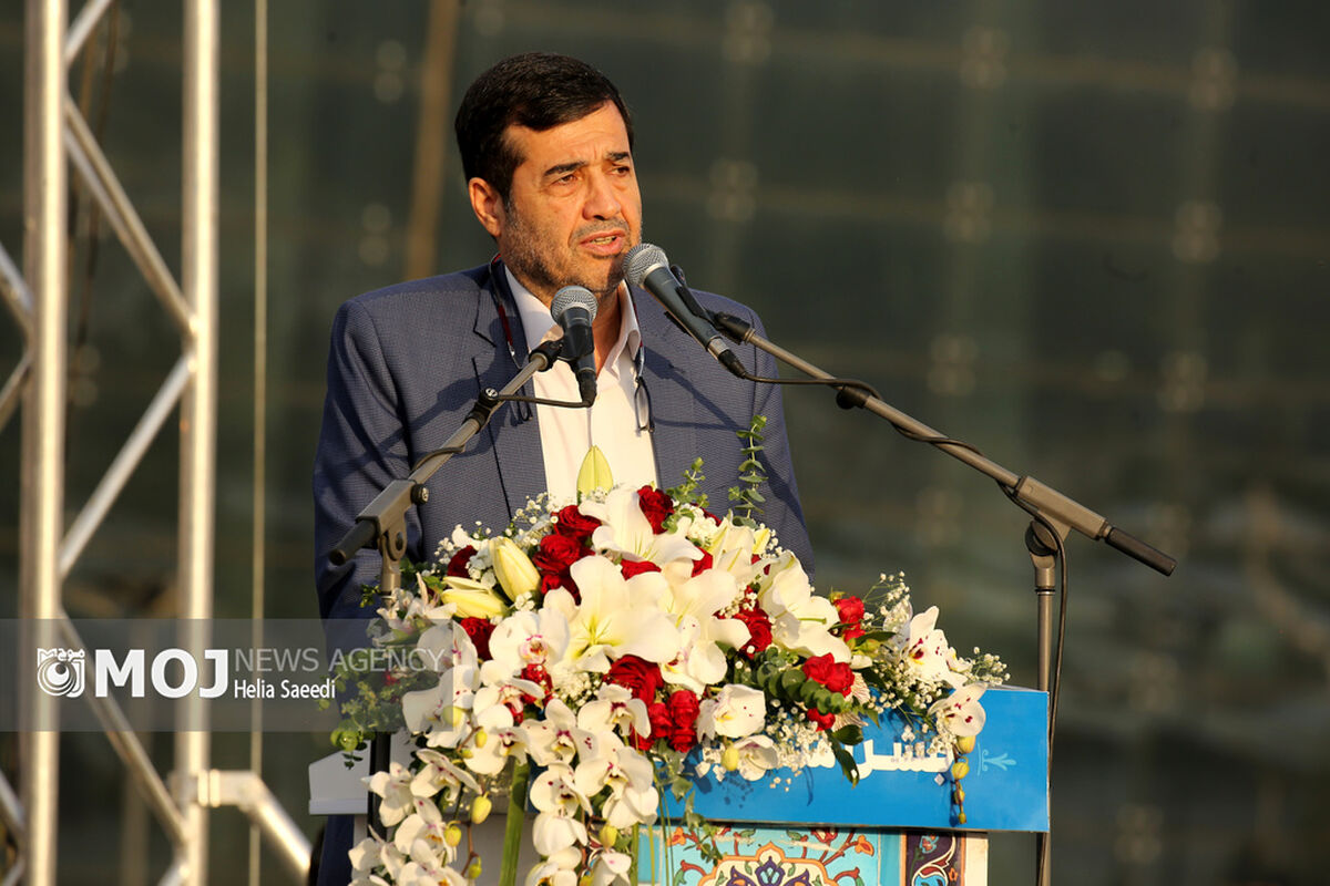 احمد دنیامالی + وزیر ورزش و جوانان