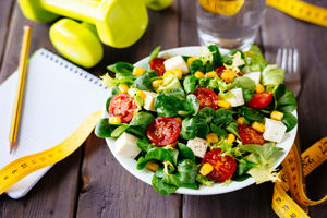 ۹ غذای رژیمی که شما را به سرعت به وزن ایده‌آل می‌رساند!