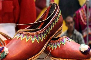 صدور مجوزهای صنایع‌ دستی به میراث فرهنگی مشهد تفویض اختیار شد