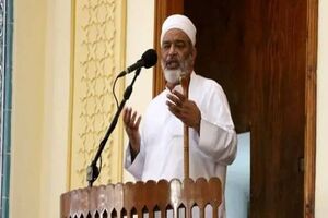 انتقاد امام جمعه اهل سنت بندرعباس از بی‌عملی نهادهای بین‌المللی در حملات اخیر