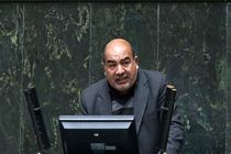 دژپسند نمی‌تواند گره های ‌کور اقتصاد کشور را باز کند