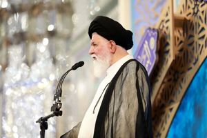 دانشگاه جای تضارب آرا در سایه علم و تحلیل است