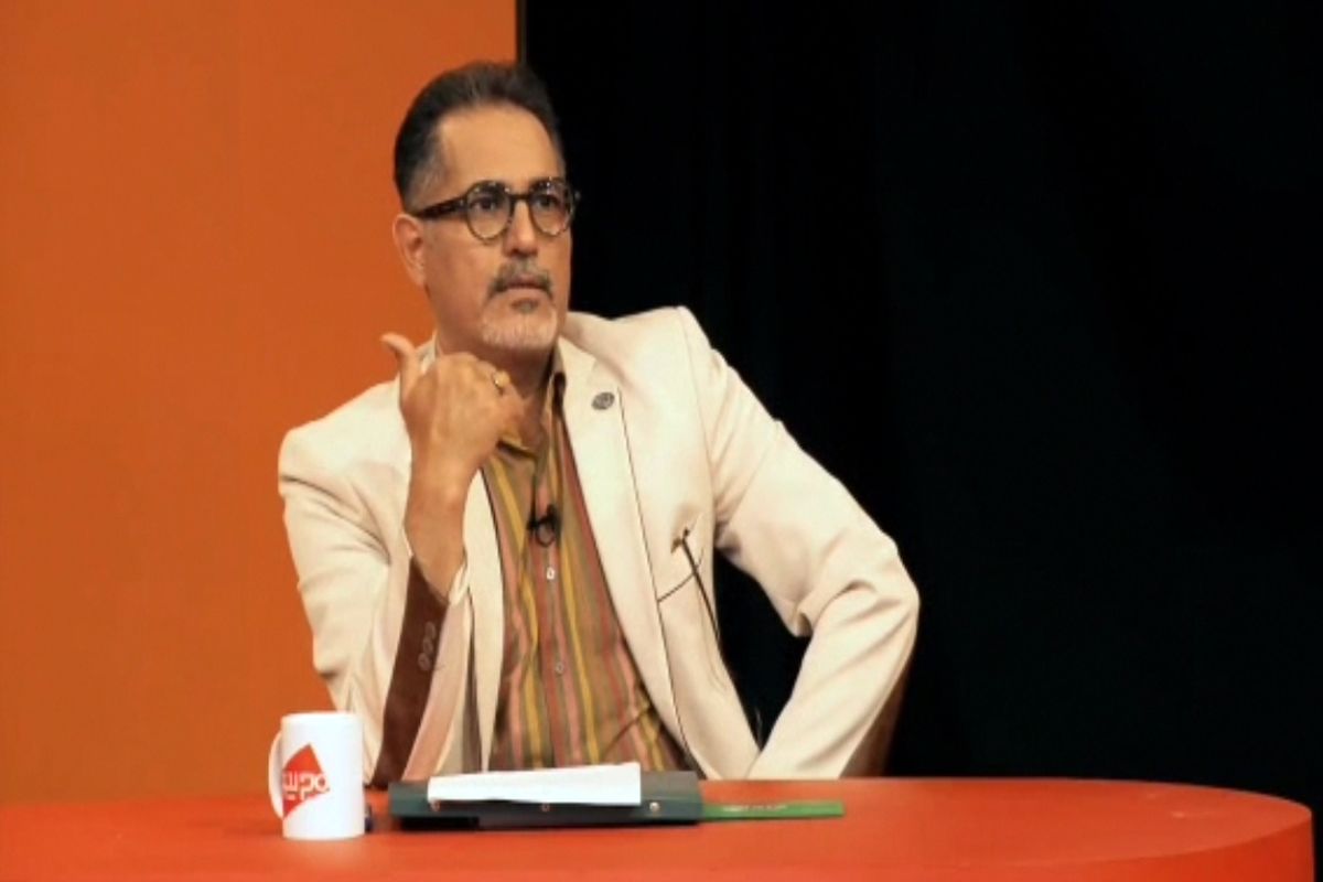 مجری تلویزیون