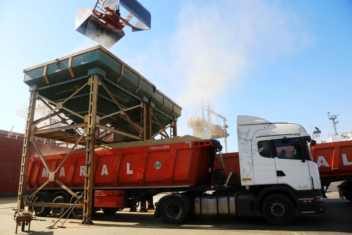 بندر شهید رجایی