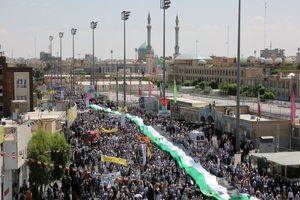 مراجع عظام تقلید و نهادهای حوزوی قم از مردم برای حضور در راهپیمایی روز قدس دعوت کرد