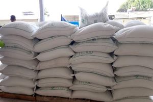 یک هزار و ۵۰۰ کیلوگرم شکر احتکاری در ملایر کشف شد / با دستگیری سارقان حرفه‌ای، 11 فقره سرقت کشف شد