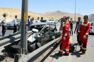 6 کشته و زخمی در برخورد پراید با گارد ریل محور خرم آباد به بروجرد