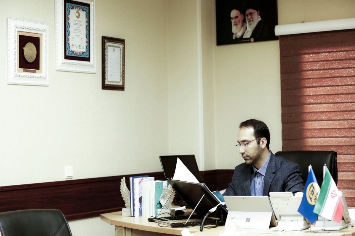 احمدرضا عصاری