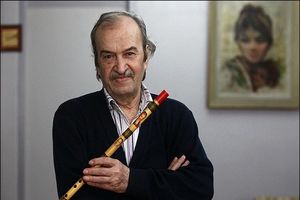 حسن ناهید در بیمارستان بستری شد