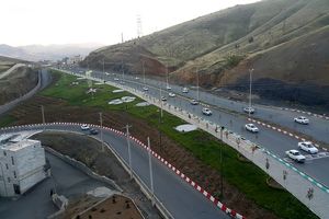 بهسازی و آسفالت بالغ بر 51 هزار مترمربع از معابر منطقه سه سنندج  در سال 97