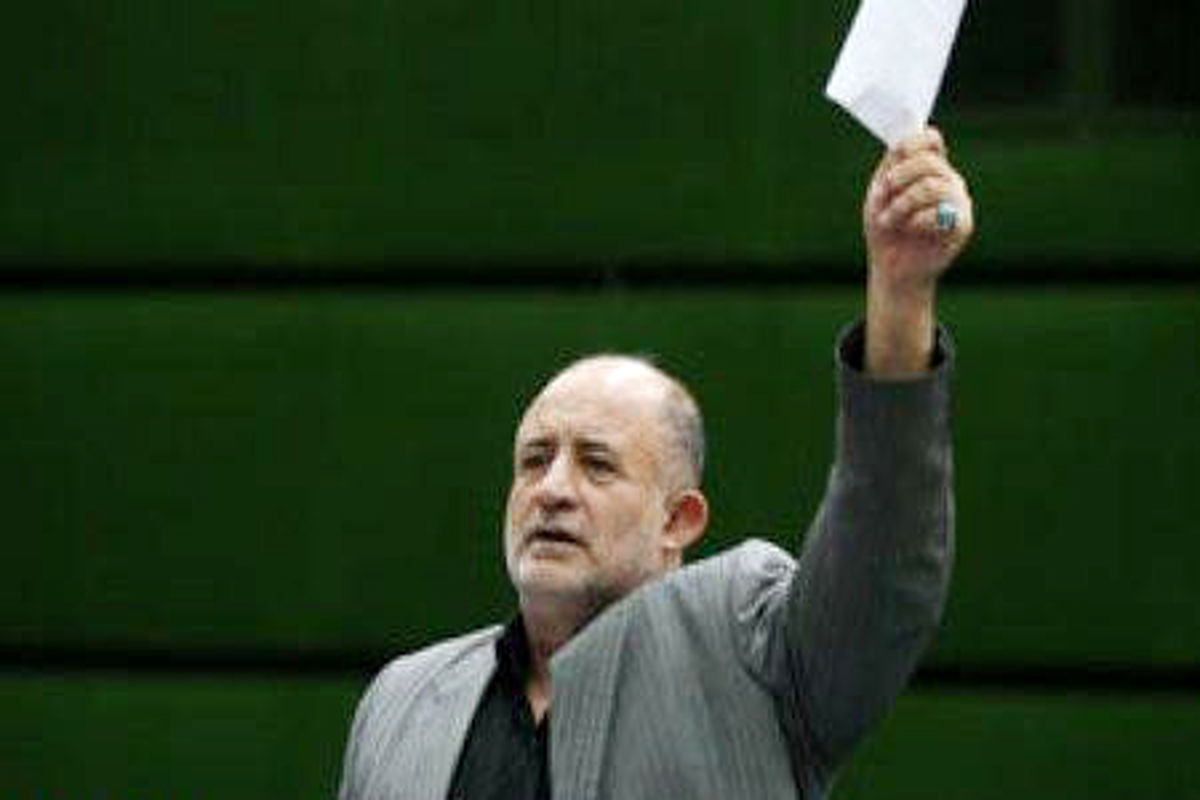 نادر قاضی پور