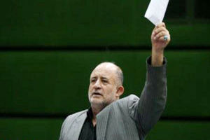 شما برای تعامل با دولت خودکشی سیاسی هم می کنید