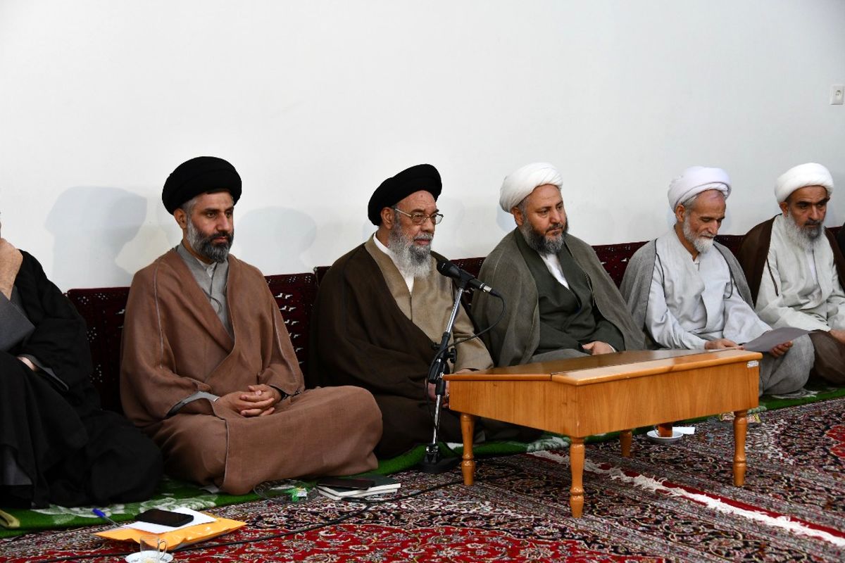 امام جمعه اصفهان